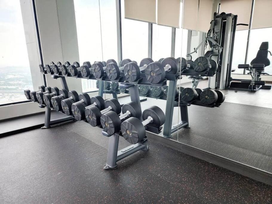 Luxury Doubletree Hill10 At I-city , Free Parking H2901 Apartment