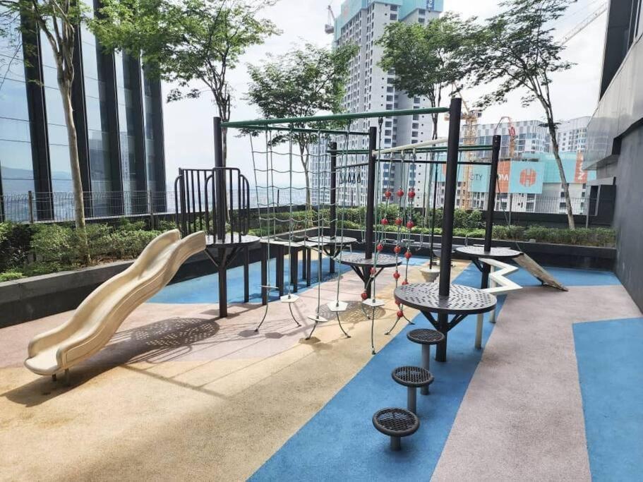 Apartment Luxury Doubletree Hill10 At I-city , Free Parking H2901 Shah Alam
