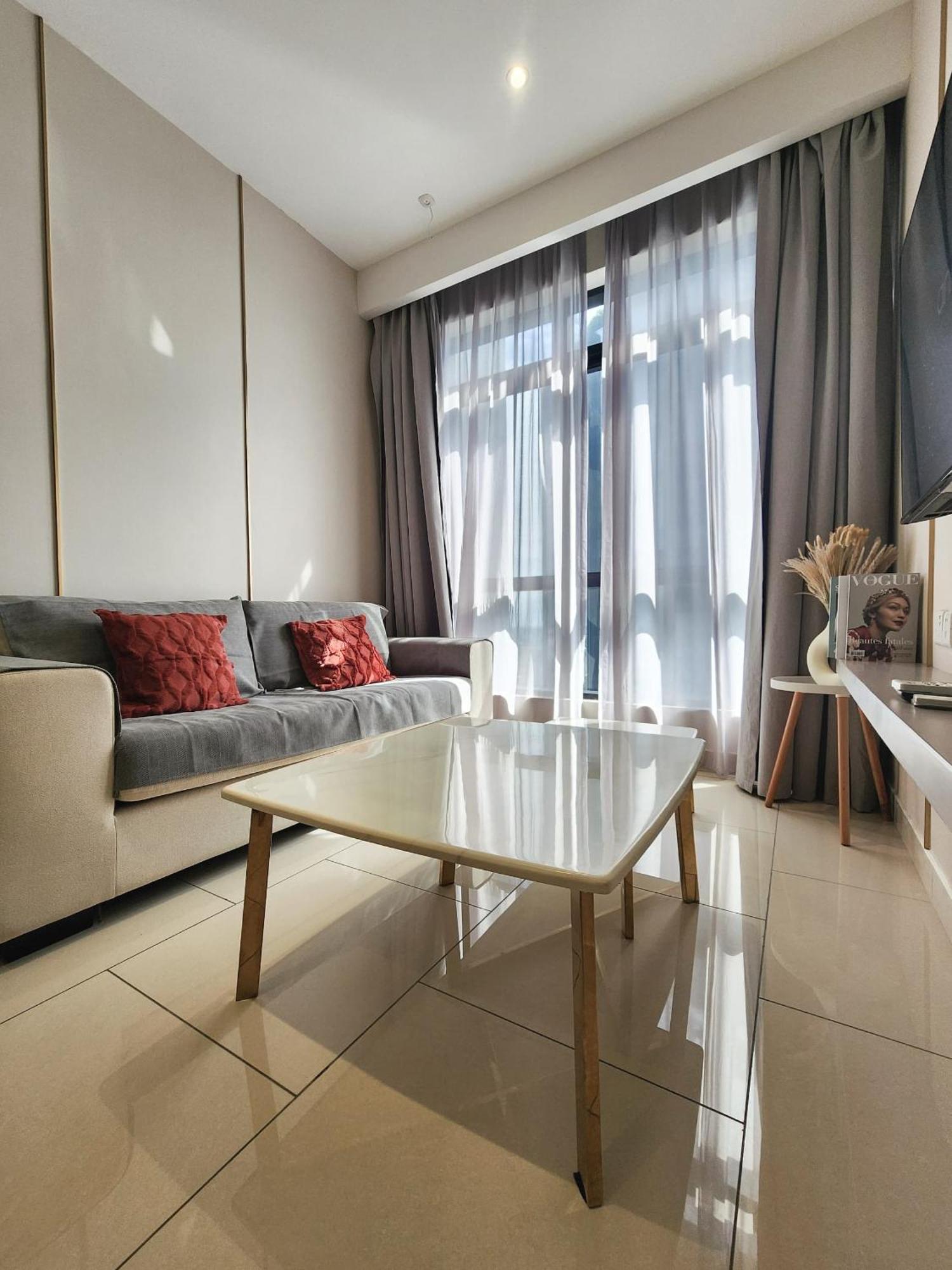 Luxury Doubletree Hill10 At I-city , Free Parking H2901 Apartment